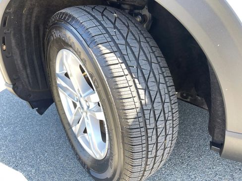 Used 2022 Ford Explorer 4WD image 37