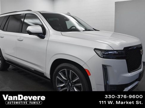 Used 2021 Cadillac Escalade Sport image 1