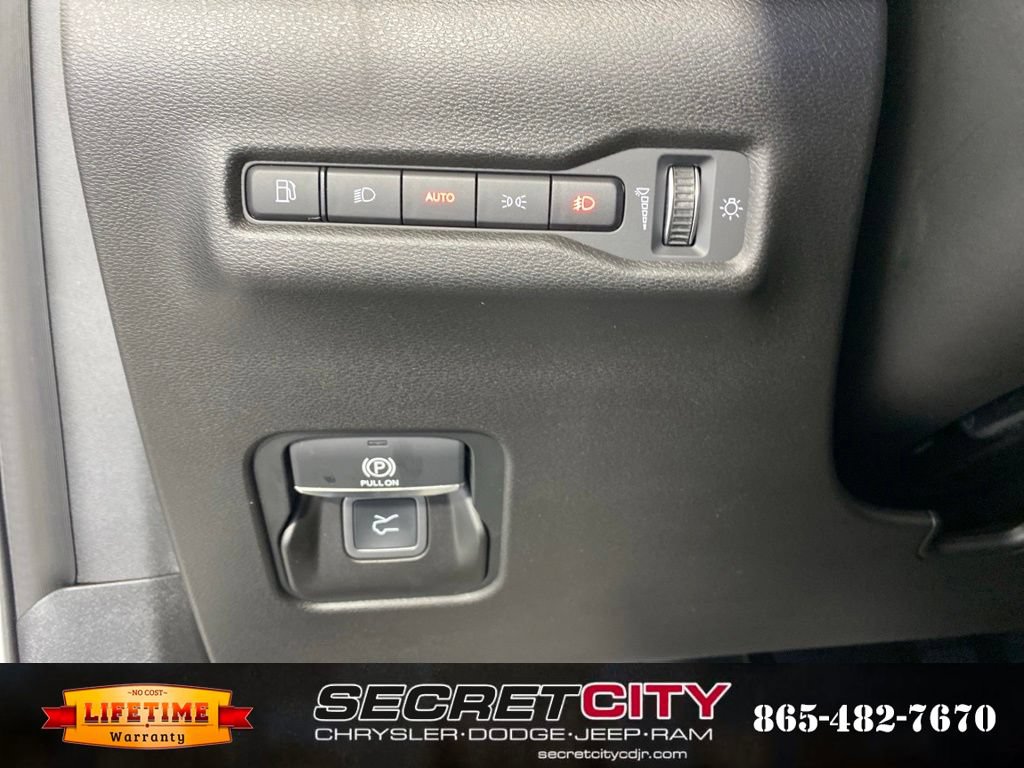 New 2026 Jeep Cherokee Limited AWD/4WD image 14