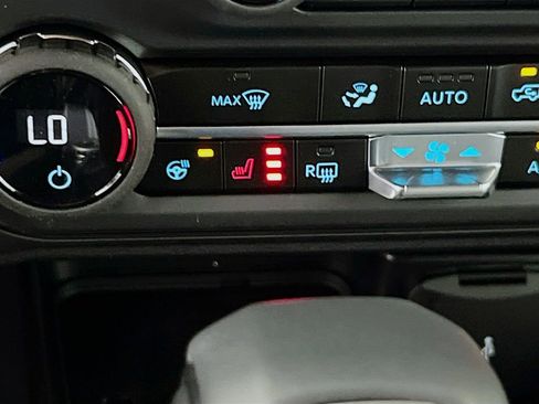 New 2025 Ford Bronco Outer Banks image 24