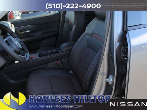 New 2026 Nissan Kicks SR image 12