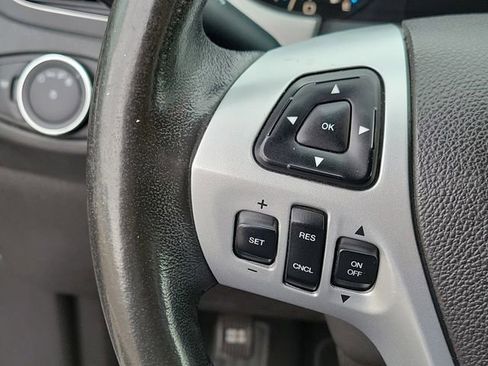 Used 2013 Ford Edge SEL FWD image 11
