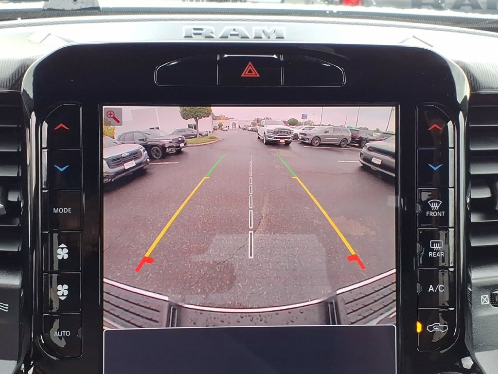 Certified 2026 RAM 2500 Big Horn AWD/4WD image 9