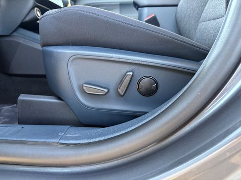 New 2026 Ford Maverick Lobo AWD/4WD image 30