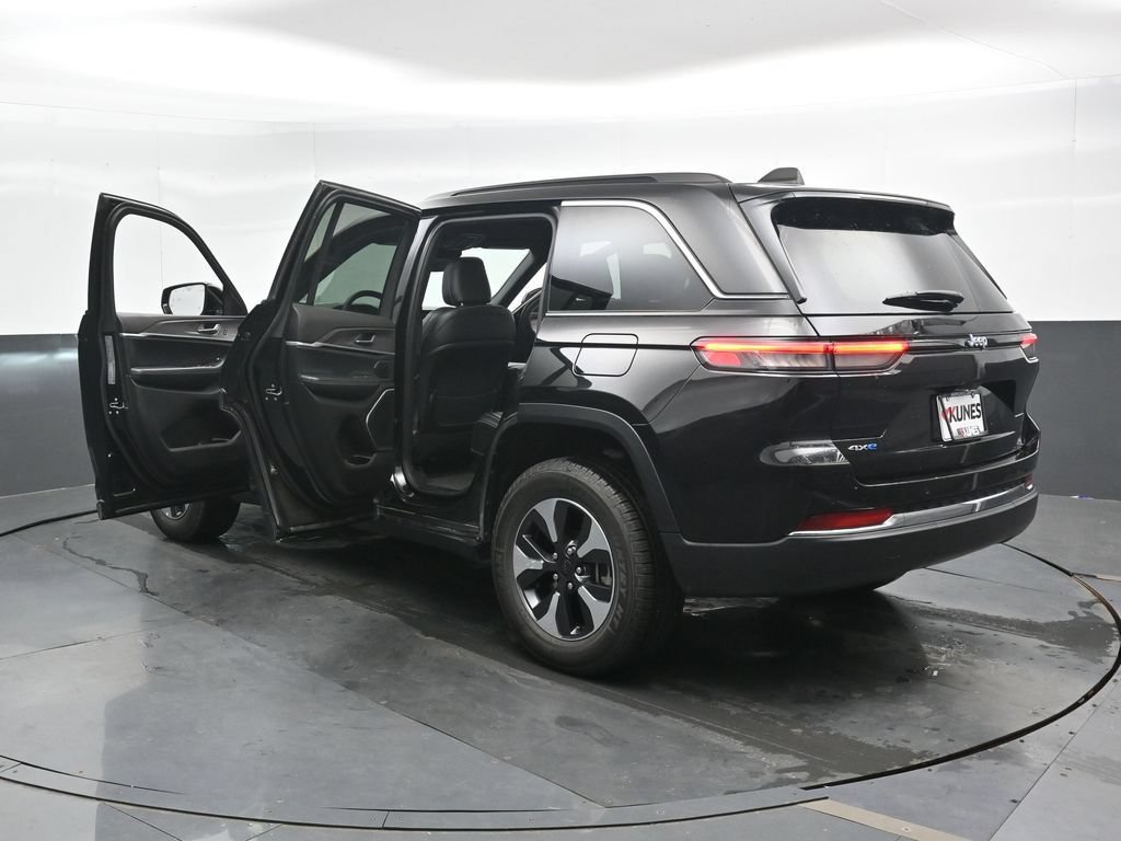 Used 2024 Jeep Grand Cherokee Limited 4xe AWD/4WD image 49