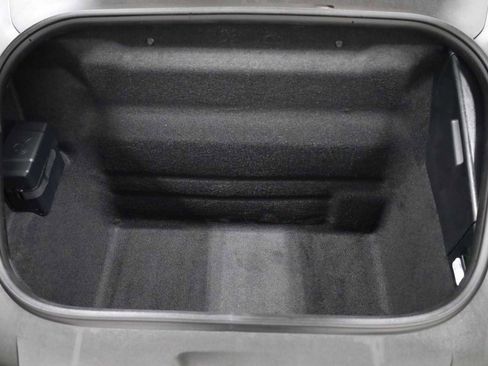 Certified 2025 Porsche 911 Carrera image 38