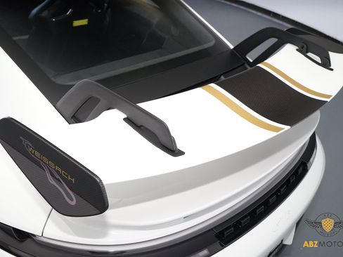 Used 2026 Porsche 911 Targa 4 RWD image 8