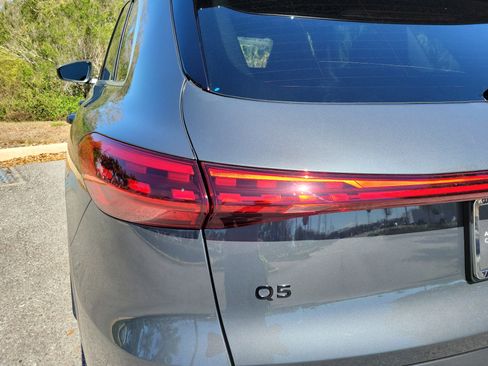 Used 2025 Audi Q5 Premium Plus w/ Premium Plus image 10