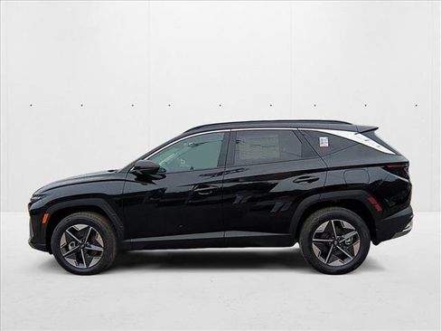 New 2025 Hyundai Tucson SEL image 2