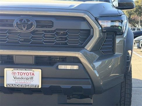 New 2026 Toyota Tacoma TRD Off-Road image 9