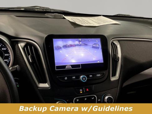 Used 2022 Chevrolet Malibu LT FWD image 14