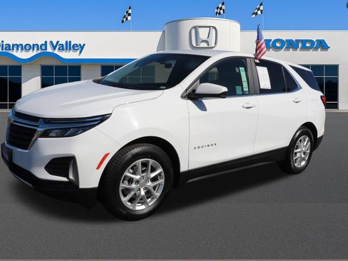 Used 2024 Chevrolet Equinox LT FWD image 3