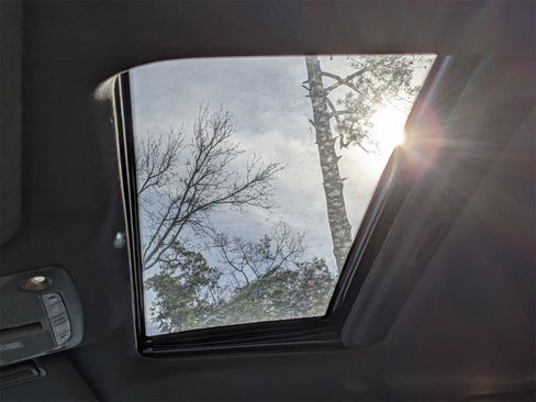 Used 2021 INFINITI QX80 Sensory w/ All-Season Package image 28