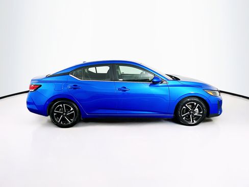 Used 2024 Nissan Sentra SV image 10