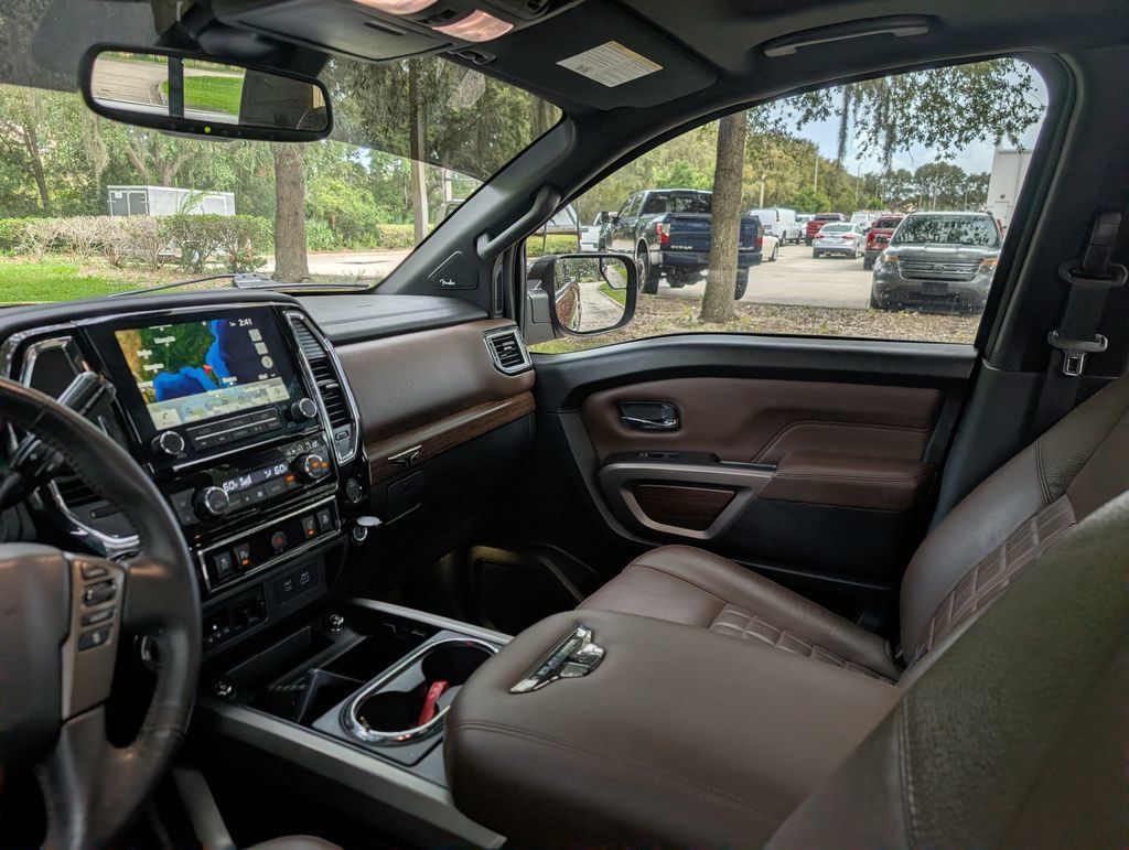 Used 2022 Nissan Titan Platinum Reserve w/ Moonroof Package AWD/4WD image 14