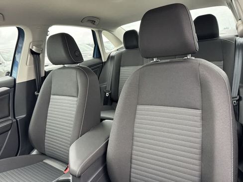 Used 2025 Volkswagen Jetta S FWD image 20