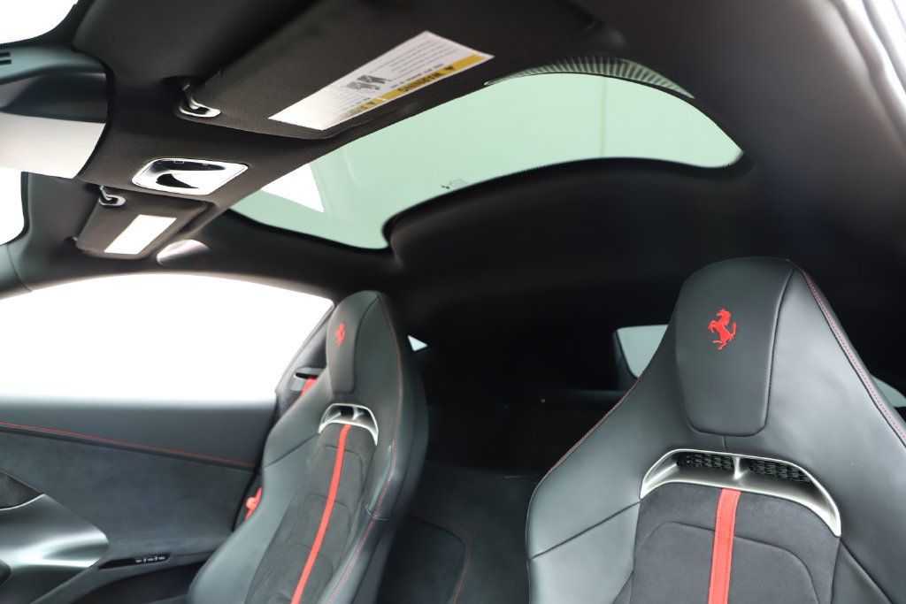 Certified 2026 Ferrari 12Cilindri RWD image 4