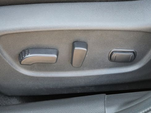 Used 2020 Nissan Rogue Sport SV w/ All-Weather Package image 20