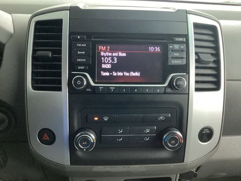 Used 2016 Nissan Frontier SV image 16