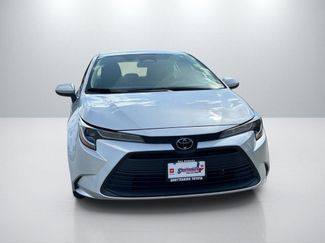 Used 2025 Toyota Corolla LE FWD video 2