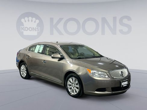 Used 2011 Buick LaCrosse CX image 10