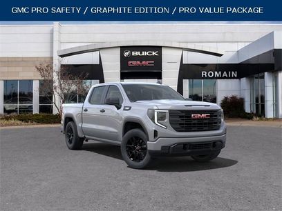 New 2025 GMC Sierra 1500 Pro w/ Graphite Edition