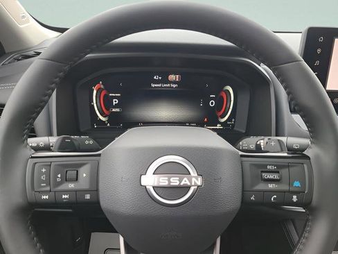 New 2026 Nissan Rogue Platinum w/ Platinum Premium Package image 11