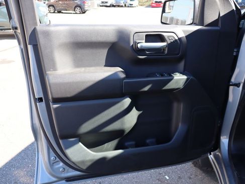 Used 2025 Chevrolet Silverado 1500 Custom Trail Boss w/ Dark Appearance Package image 11