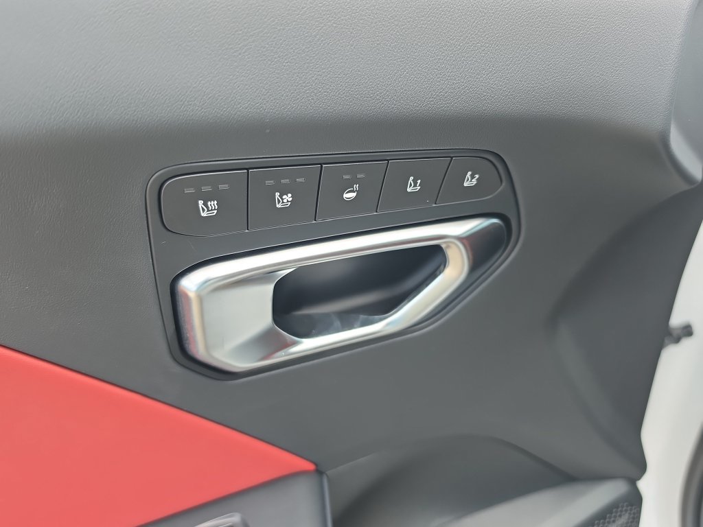 New 2026 Kia K4 EX w/ GT-Line Premium Package FWD image 19