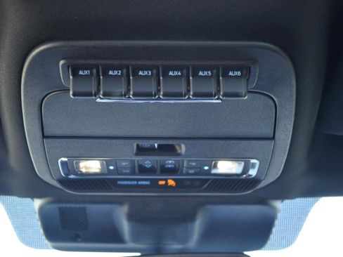 Used 2025 Ford F150 Raptor image 23