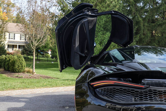 Used 2025 McLaren 750S RWD image 97