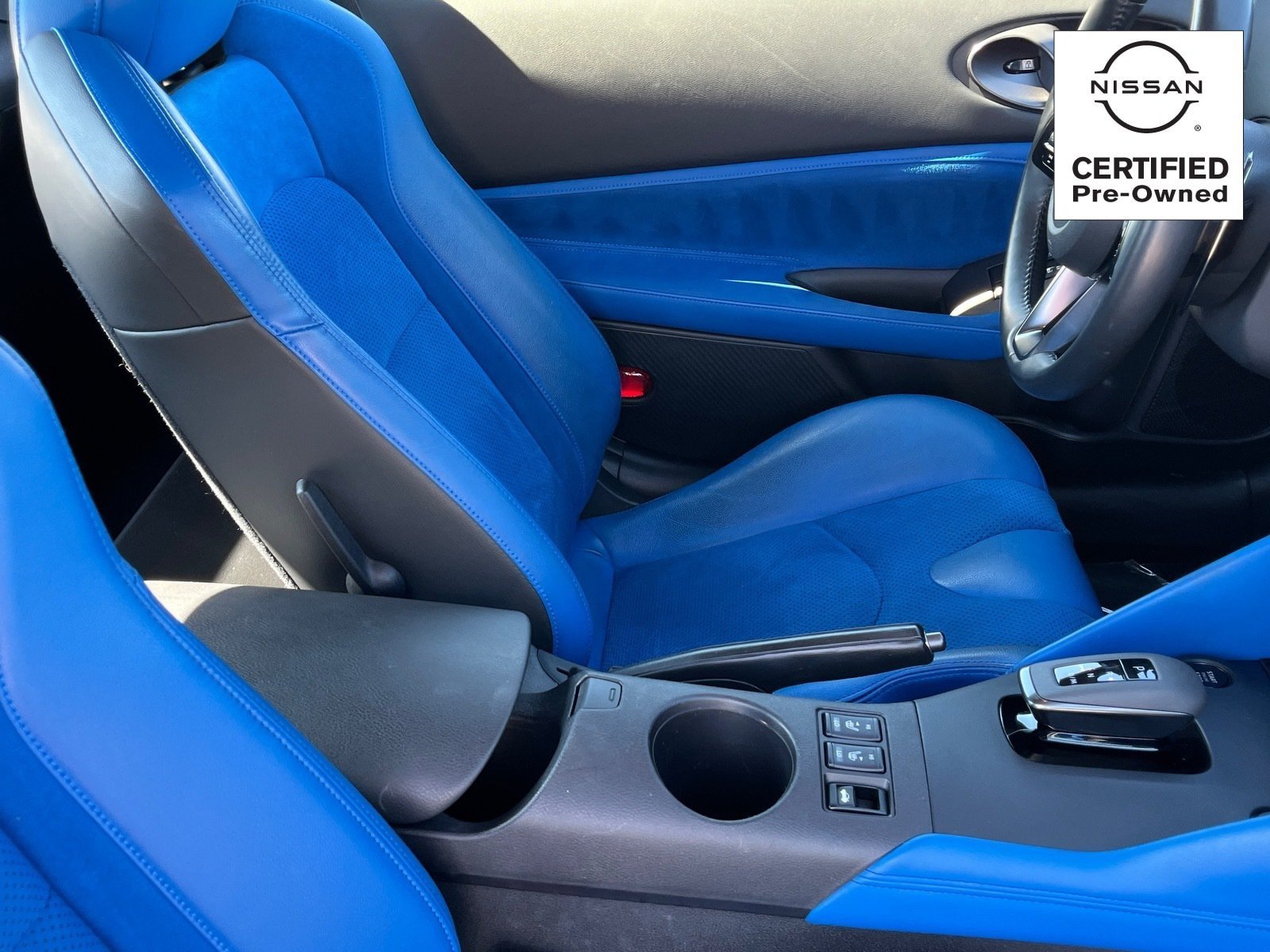 Certified 2024 Nissan Z Performance w/ Floor Mat Package RWD image 10