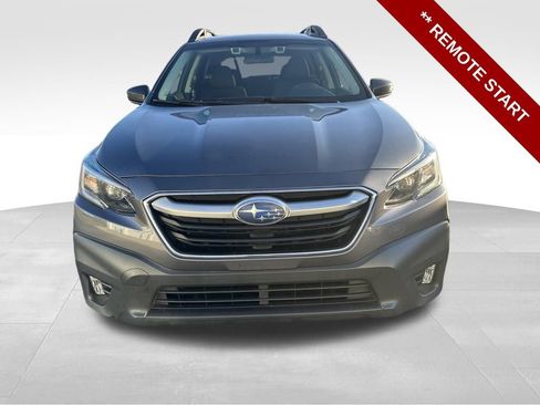 Used 2022 Subaru Outback Premium image 10