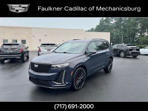 Used 2024 Cadillac XT6 Sport w/ LPO, ONYX Package AWD/4WD image 11