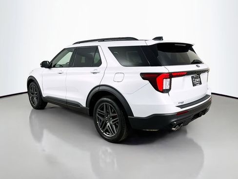 New 2026 Ford Explorer ST w/ Sun And Sound Package image 5
