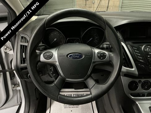 Used 2014 Ford Focus SE image 19