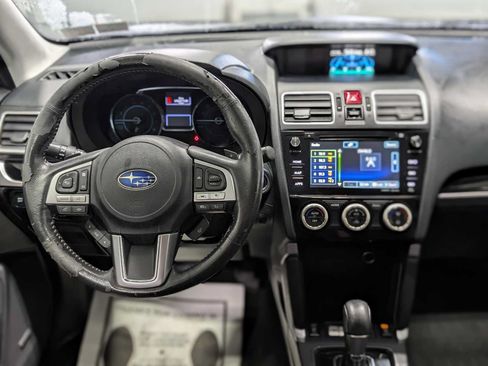 Used 2018 Subaru Forester 2.0XT Touring AWD/4WD image 5