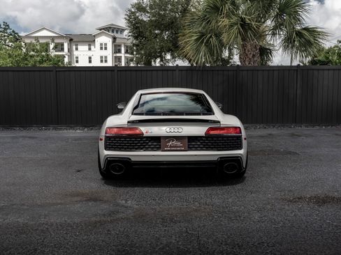 Used 2022 Audi R8 V10 RWD image 5