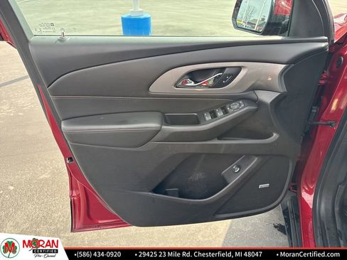 Used 2020 Chevrolet Traverse RS w/ LPO, Floor Liner Package image 10