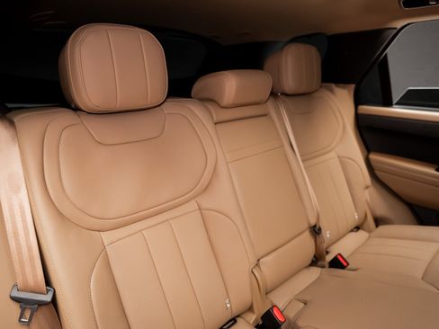 Used 2024 Land Rover Range Rover Sport SE image 61