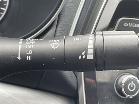 Used 2018 Nissan Maxima 3.5 SL image 24