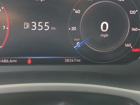 Certified 2023 Volkswagen Atlas Cross Sport SE FWD image 34