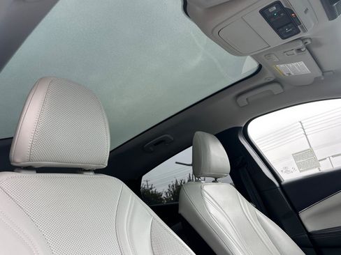 Used 2021 Ford Mustang Mach-E Premium image 17