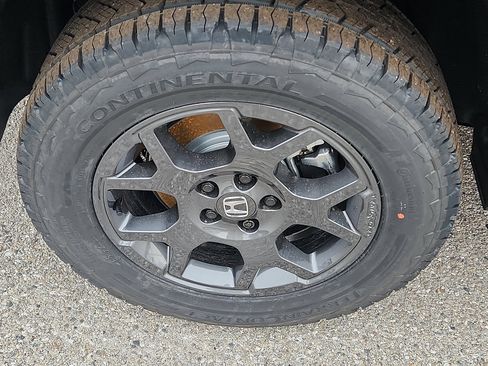 New 2025 Honda Pilot TrailSport image 5