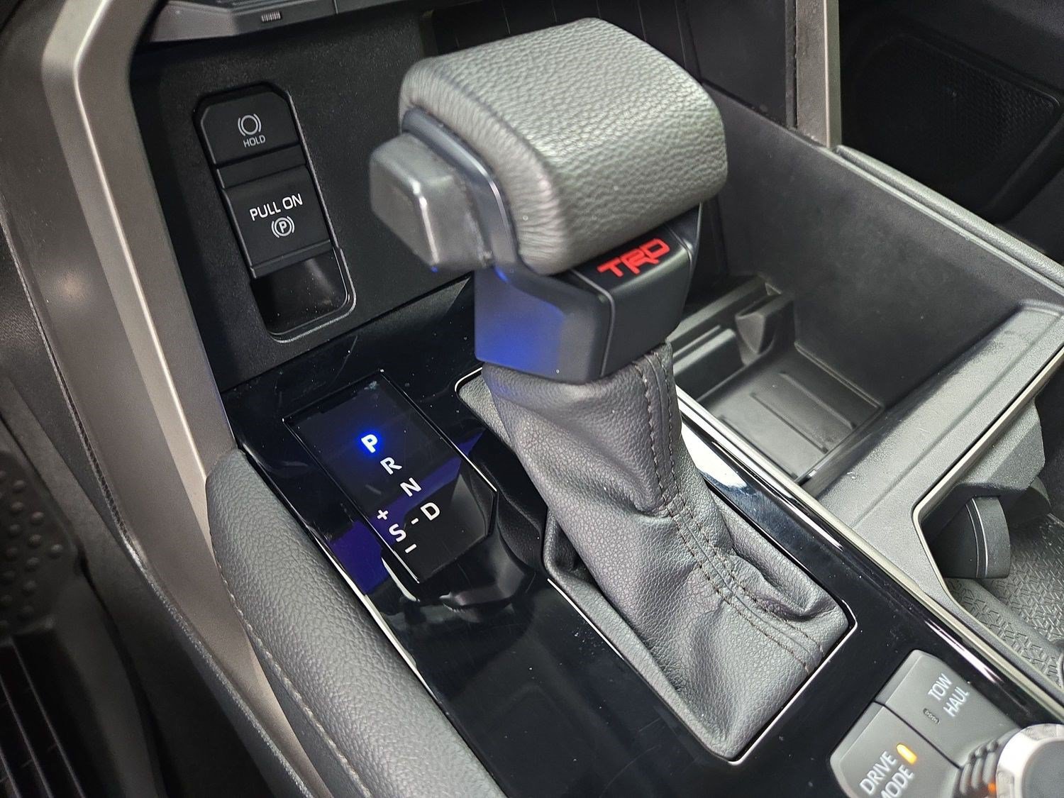 Used 2023 Toyota Tundra Limited w/ TRD Off-Road Package AWD/4WD image 25