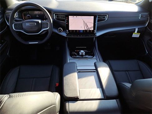 New 2026 Jeep Grand Wagoneer Base image 12