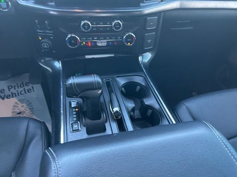 Used 2022 Ford F150 Lariat w/ Equipment Group 502A High image 21