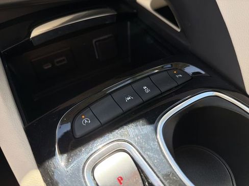 Certified 2023 Buick Envision Preferred FWD image 27