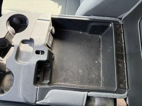 Used 2016 RAM 1500 Classic SLT image 22