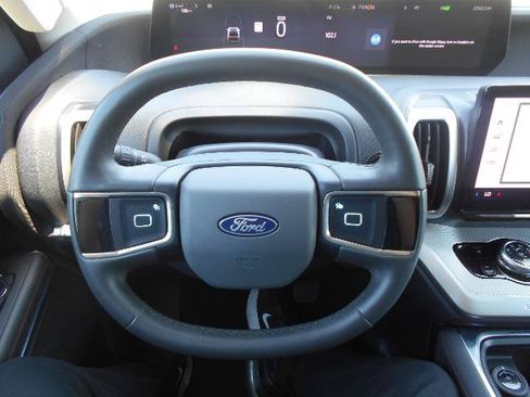 Certified 2025 Ford Expedition Max Active RWD image 12